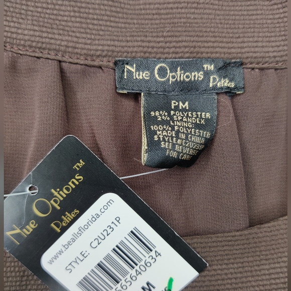 NWT Nue Options Brown flutter sleeve blouse size MP - Picture 3 of 3